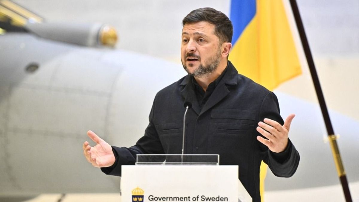 Nagyon furcsa, ami Zelenszkij elnöki repülőgépével történt, eddig ilyen még nem fordult elő: a repülési adatok buktatták le – ellenség lett Ukrajna legfőbb európai szövetsége? 