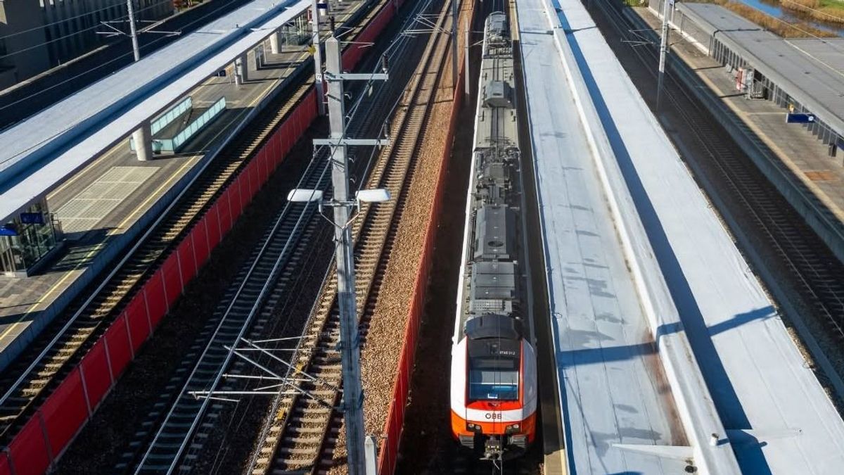 Ilyen nincs, máris vissza kellett küldeni az osztrák vonatokat Bécsbe: a MÁV elhallgatta az ügyet, de Ausztria most elismerte – ez volt a baj velük 