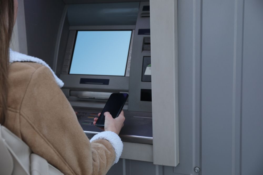 bankkártya, bankautomata, bank, pénzügy
készpénzfelvétel, Revout