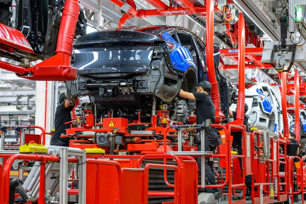 Tesla wants to increase the number of employees at its German plant autó járműipar