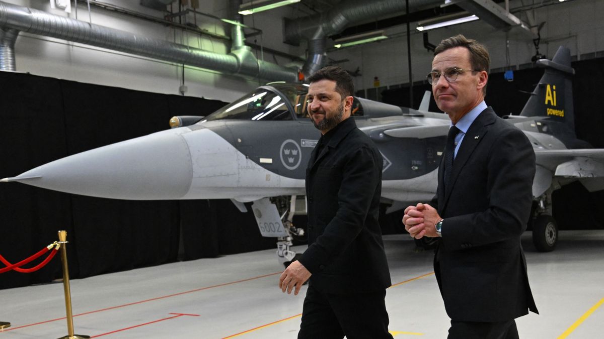 Ajándék Gripennek ne nézd a fogát: hatalmas rombolóerőt kap Ukrajna, és ez még csak a kezdet – Zelenszkij hatalmas légi armadát épít 
