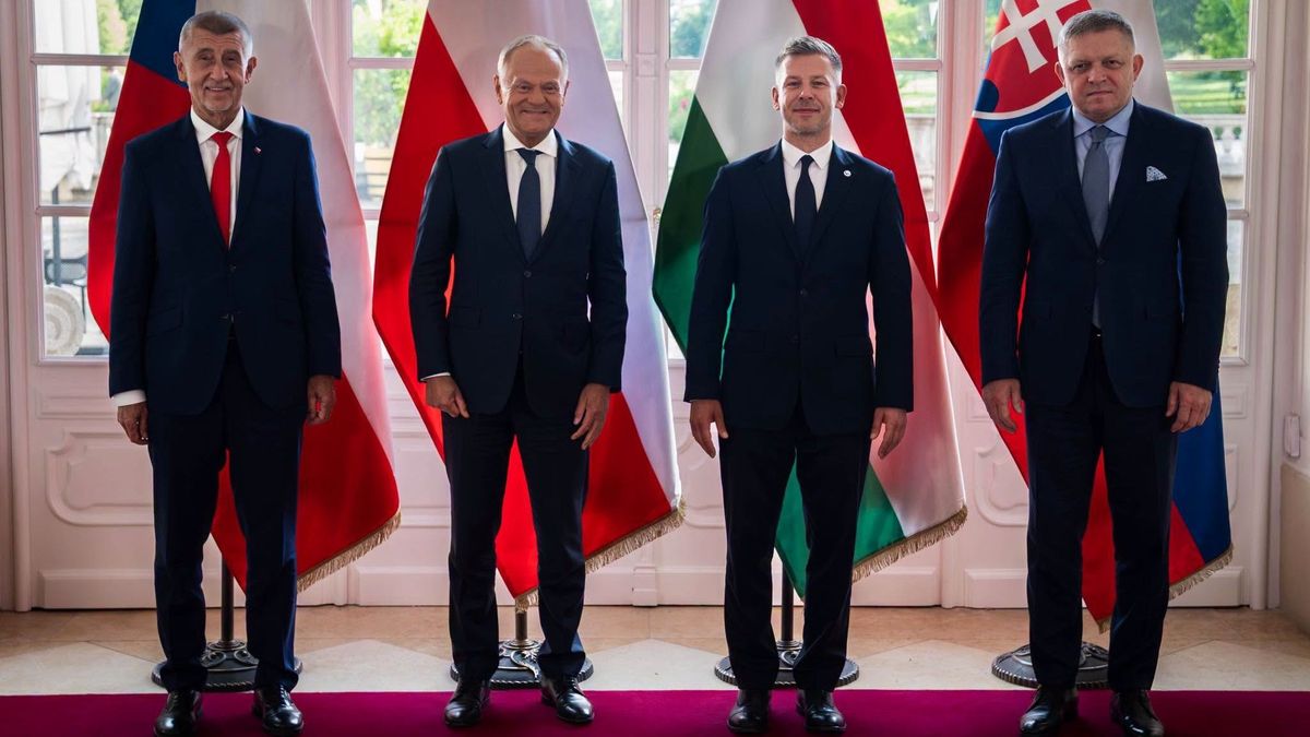 Magyarország új nemzetközi vasútvonalat építene, ez még a Budapest-Belgrádnál is nagyobb lesz: egyszerre három országgal kötné össze magát – átadták a terveket 
