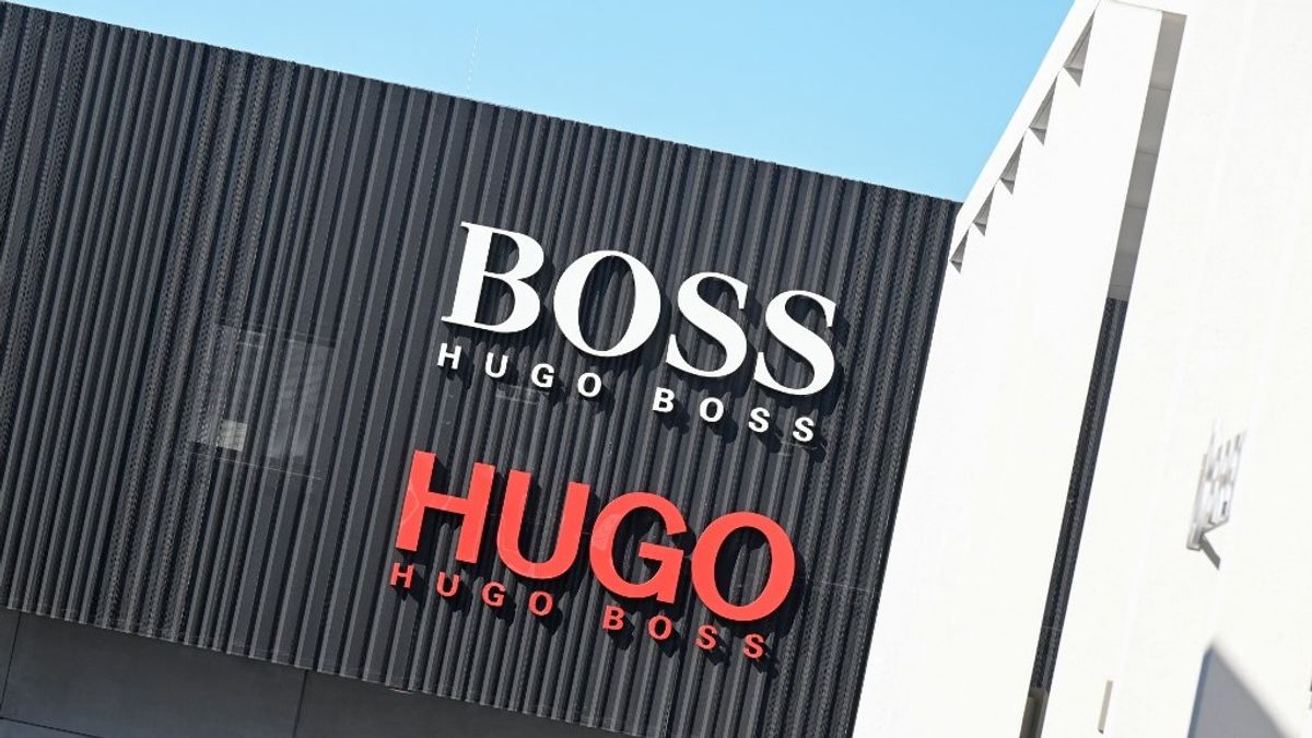 Brit fazonra szabná át tulajdonosa a Hugo Bosst, licitháború indulhat a legendás divatcégért 