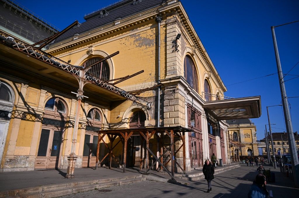 Kelet pályaudvar Vitézy Dávid
