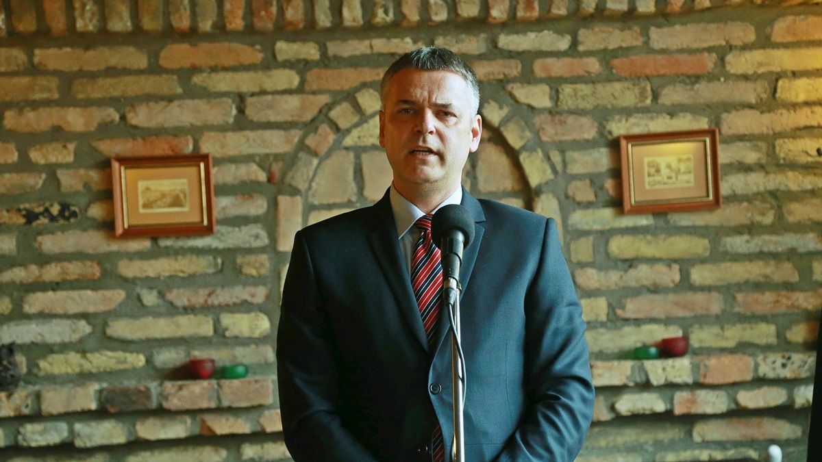 Azonnali hatállyal kirúgta Vitézy Dávid a MÁV szolgáltatási igazgatóját 