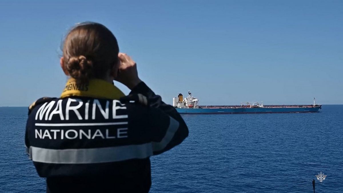Rémisztő felszerelést illesztettek az oroszok a Gazprom tankerére, többen is látták az átalakítást: új szintre lépett a háborús veszély Európában 