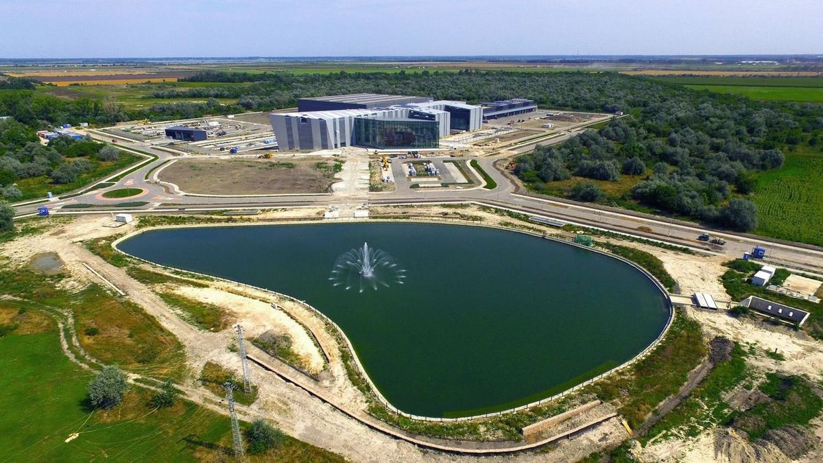Hivatalos: eladta a magyarországi gyárát a német fegyveróriás, ő az új tulajdonos – így érinti a dolgozókat a 350 millió eurós üzlet
