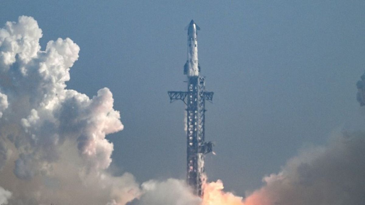 SpaceX-IPO: öt százalékot kapnak a haverok és a családtagok is 