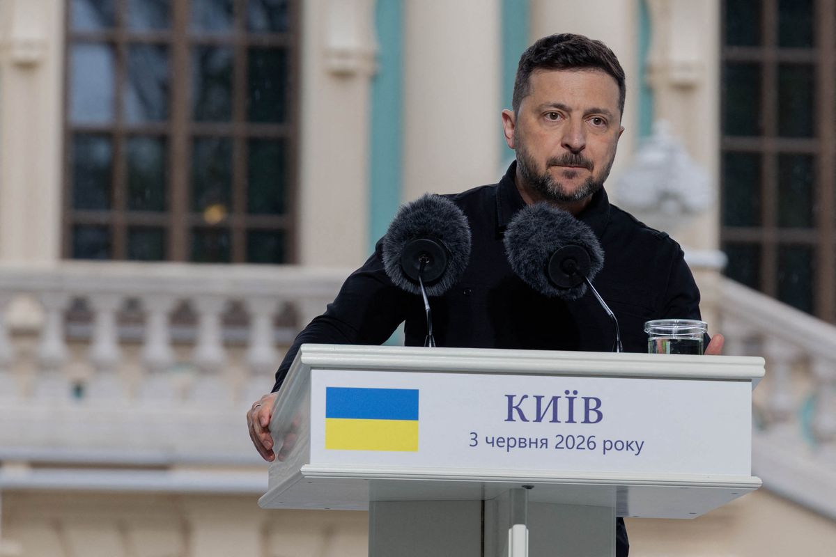 Volodimir Zelenszkij ukrán elnök
Ukrajna, Kijev
orosz-ukrán háború
Magyar Péter miniszterlnök találkozó