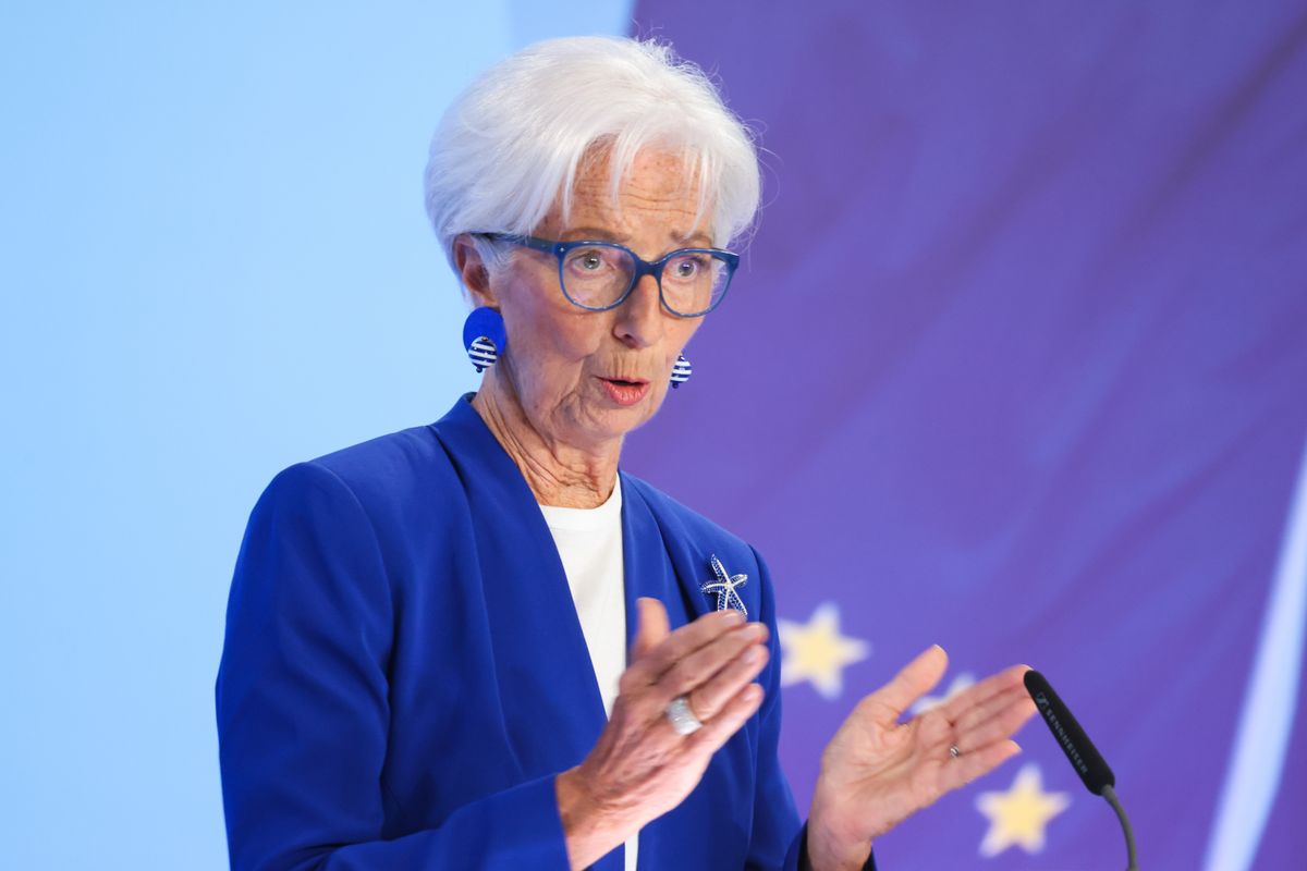 Christine Lagarde on June 11. forint