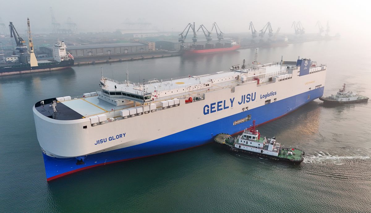 Geely Automobile's Jisu Logistics
kínai autógyártó
ro-ro hajó, óriáshajó, teherhajó, logisztika