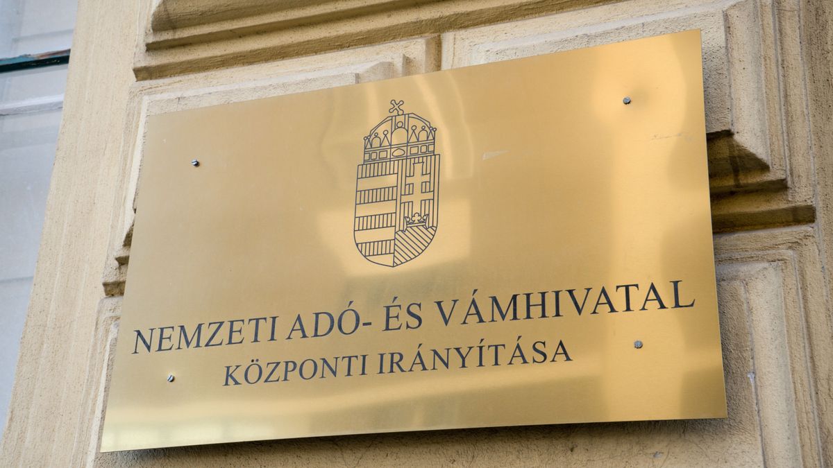 Globális minimumadó: megszólalt a NAV, eddig várja a bevallásokat, itt a pontos dátum – 10 milliós bírság fenyegeti, aki nem teszi meg 