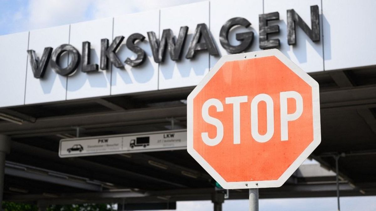 A Volkswagen sokkol egy keletnémet tartományt, ugyanitt arat a Fidesz szövetségese – véletlen? 