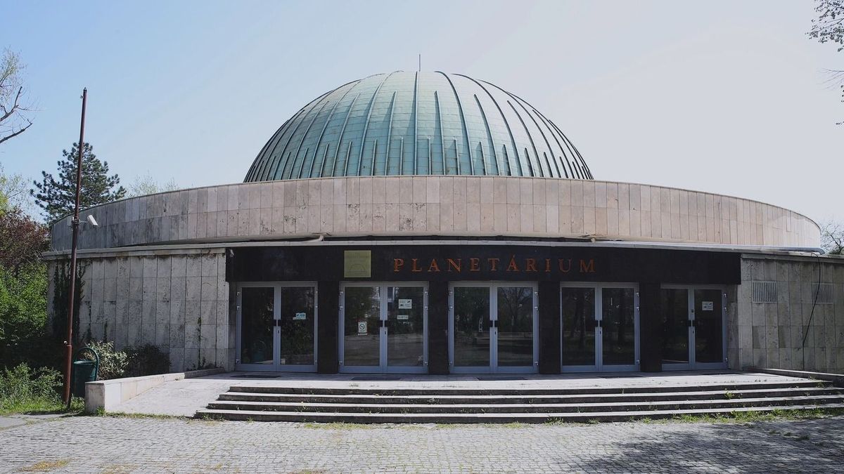 Újra megnyithatja kapuit Budapest ikonikus épülete: hamarosan eldőlhet a Planetárium jövője – Karácsony Gergely ennél is többet akar 