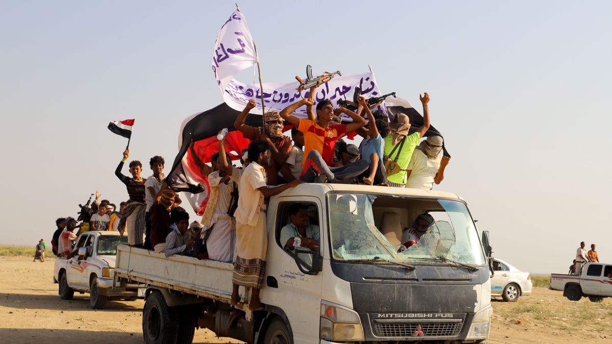 Hajjah,,,Yemen,–,October,26,,2020:tribal,Mobilization,To,Support, Irán a jemeni húszi lázadókkal megállapodhatott a Vörös-tenger lezárásáról, globális