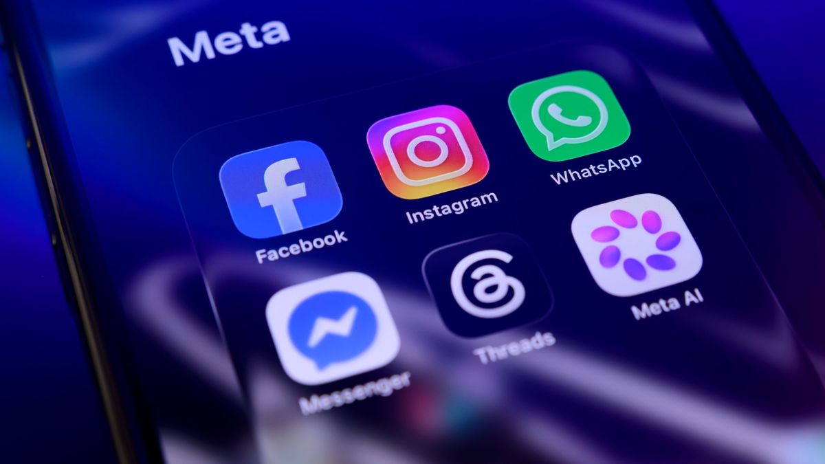 Vigyázat: megint akadozik a Facebook és a Messenger, egy hónapja is pont így kezdődött a leállás 