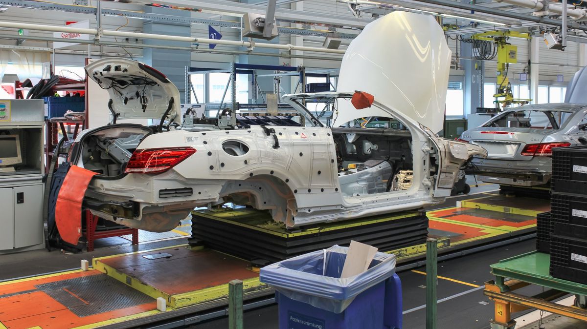Megvan az összesítés: így veszik át a kínaiak a járműipart Európában, sorra szerzik meg a gyárakat – Magyarország sem marad ki 