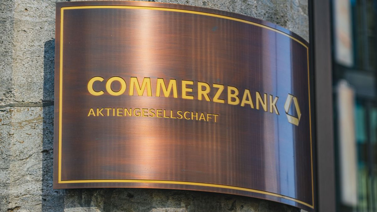 Miután megették vacsorára az olaszok, elköszön a Mastercardtól a nagybank: már szóltak az ügyfeleknek – kiderült, mire váltanak 
