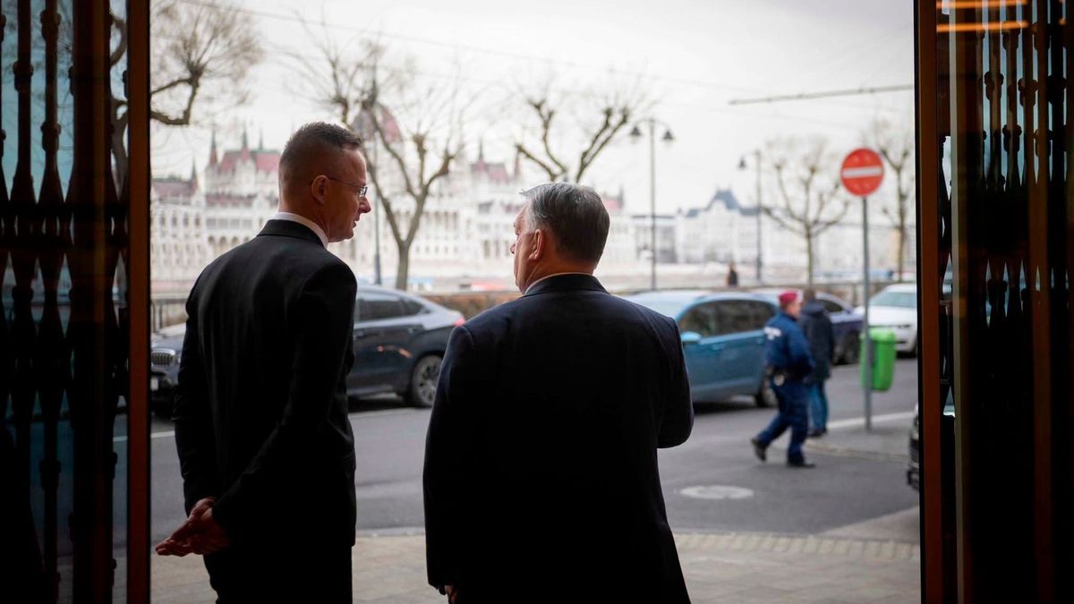 Orbán Viktor váratlanul üzent Szijjártó Péternek a BYD-be igazolás után: „A nyár csúcsigazolása” 