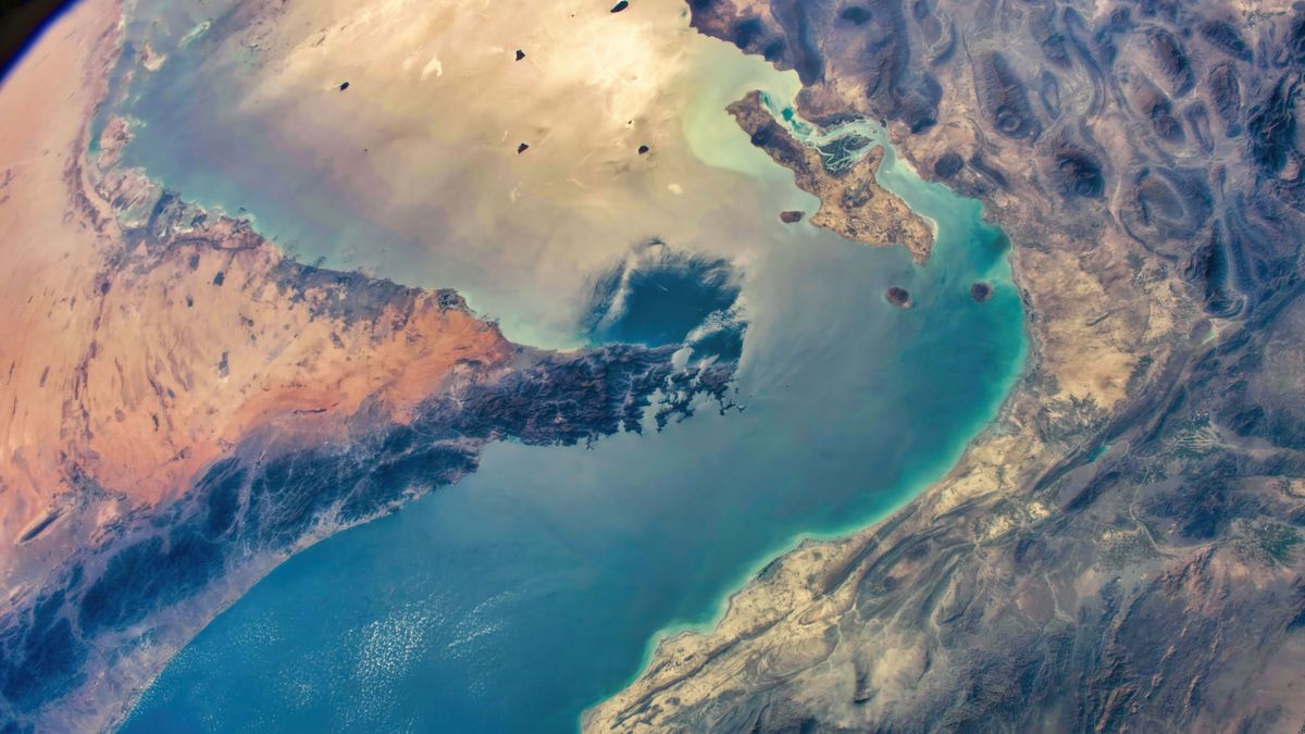tűzszünet, hormuz, szoros