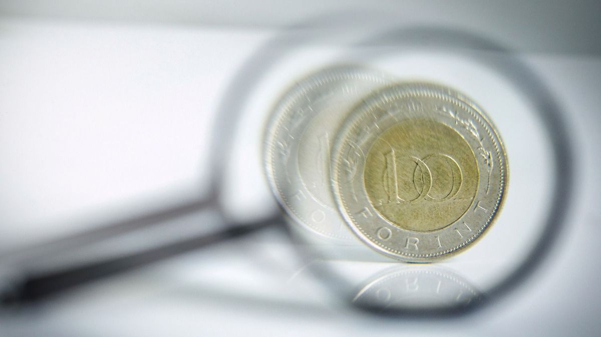 forint, euró, dollár