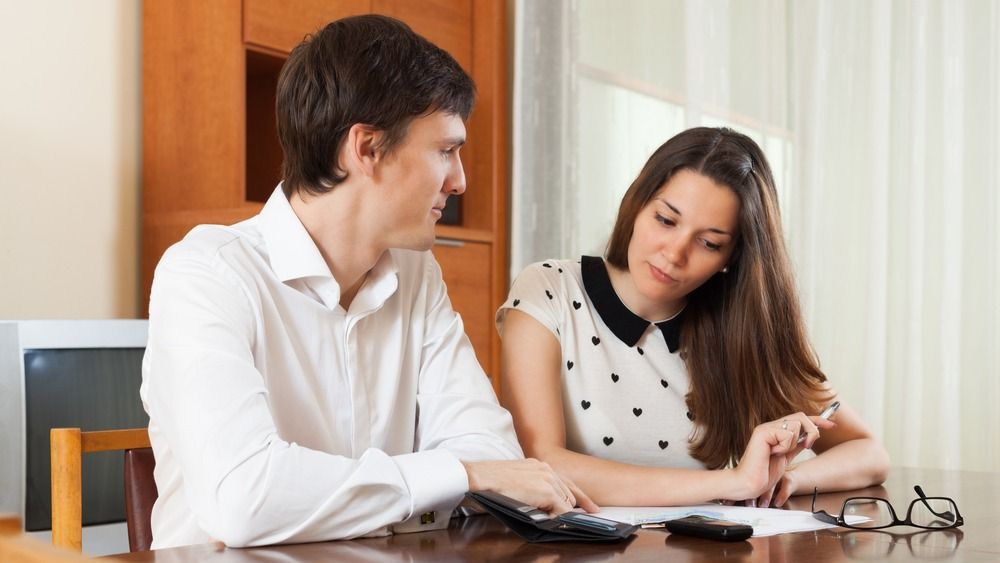 Quarrel,In,Family,Over,Financial,Documents