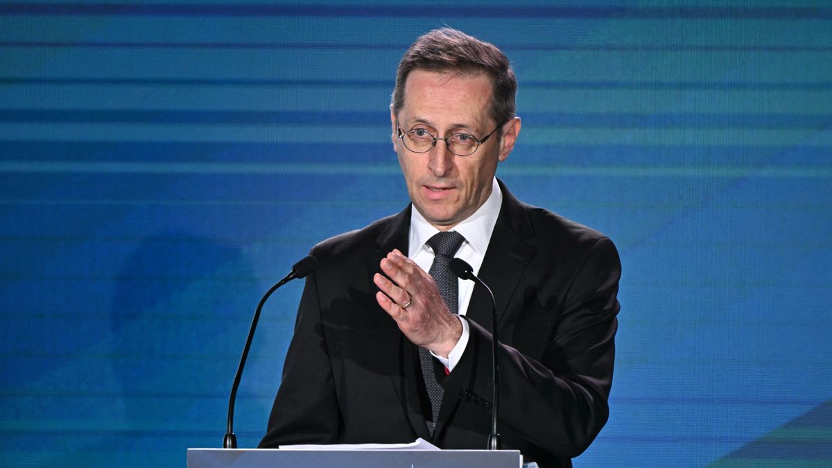 Varga Mihály jegybankelnök