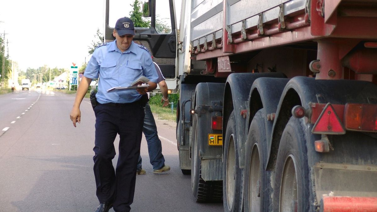 Az ukránok után a bolgár és a román fuvarozók is viszik a magyar riválisok piacát 