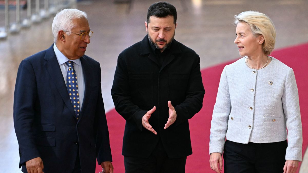 Mint kés a vajon, úgy halad Urajna EU-s csatlakozási folyamata Magyar Péter győzelme óta: pénteken újabb lépést tettek, az ír elnökség gyors sikerről beszél 