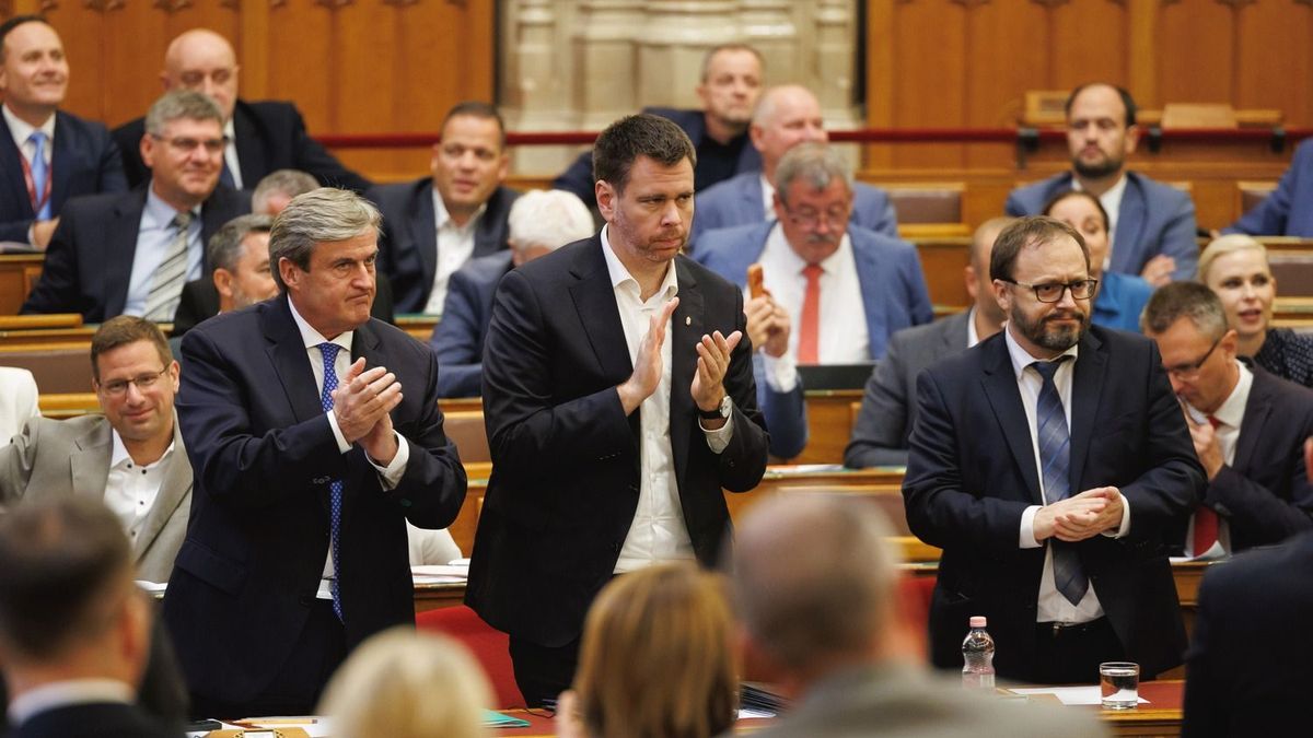 Vitézy Dávid bejelentést tett az uniós pénzekről a parlamentben: pénteken végleges döntést hoznak a tagállamok Magyarországról – „Lezártuk a tárgyalást az Európai Bizottsággal” 