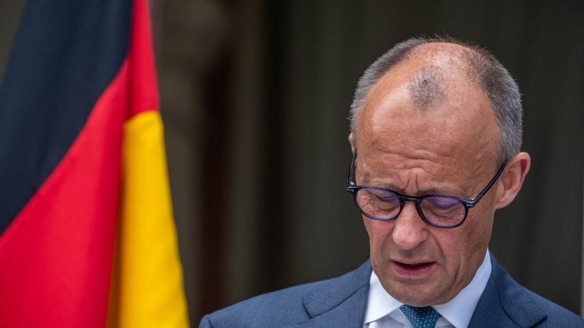Titkos terven dolgoznak, Németország olyan harcra készül, amilyet még nem látott Európa 
