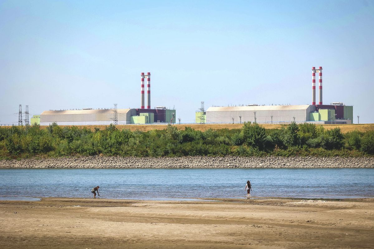 A paksi atomerőmű termeléskiesését egy visegrádi ország mentheti meg az energiakrízisben