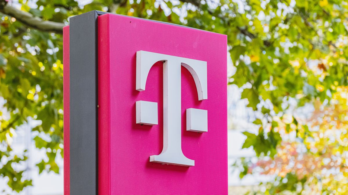 Jó hírt kaptak a telekomosok: szabadságra megy a havidíj, de nem adják csak úgy 