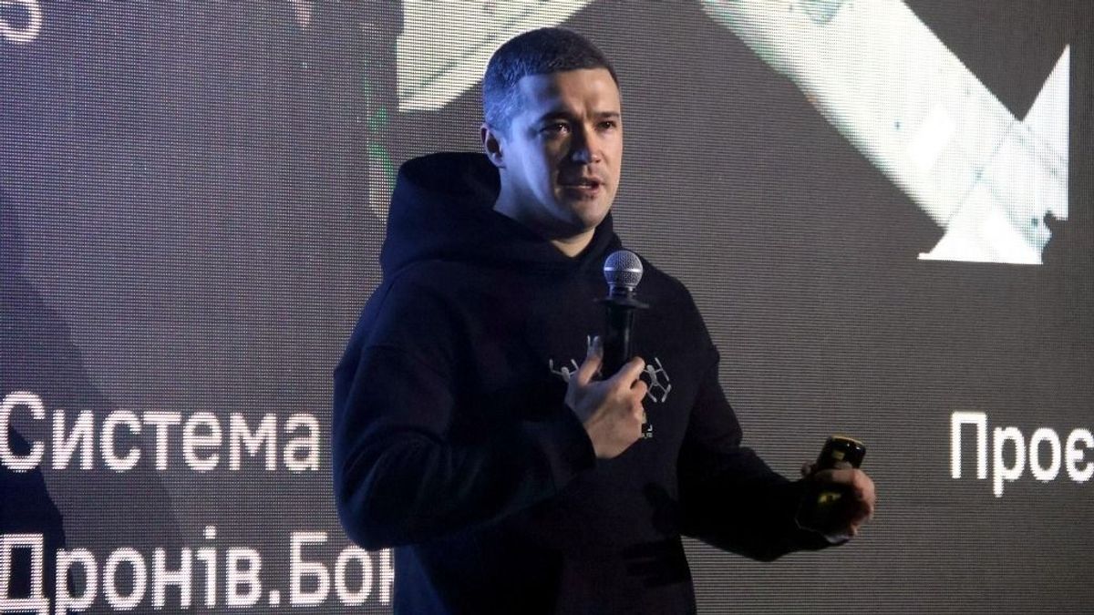 Zelenszkij most súlyos hibát vétett: kirúgta országa egyetlen reményét – százezrek életébe kerülhet, tömegek mehetnek utcára 