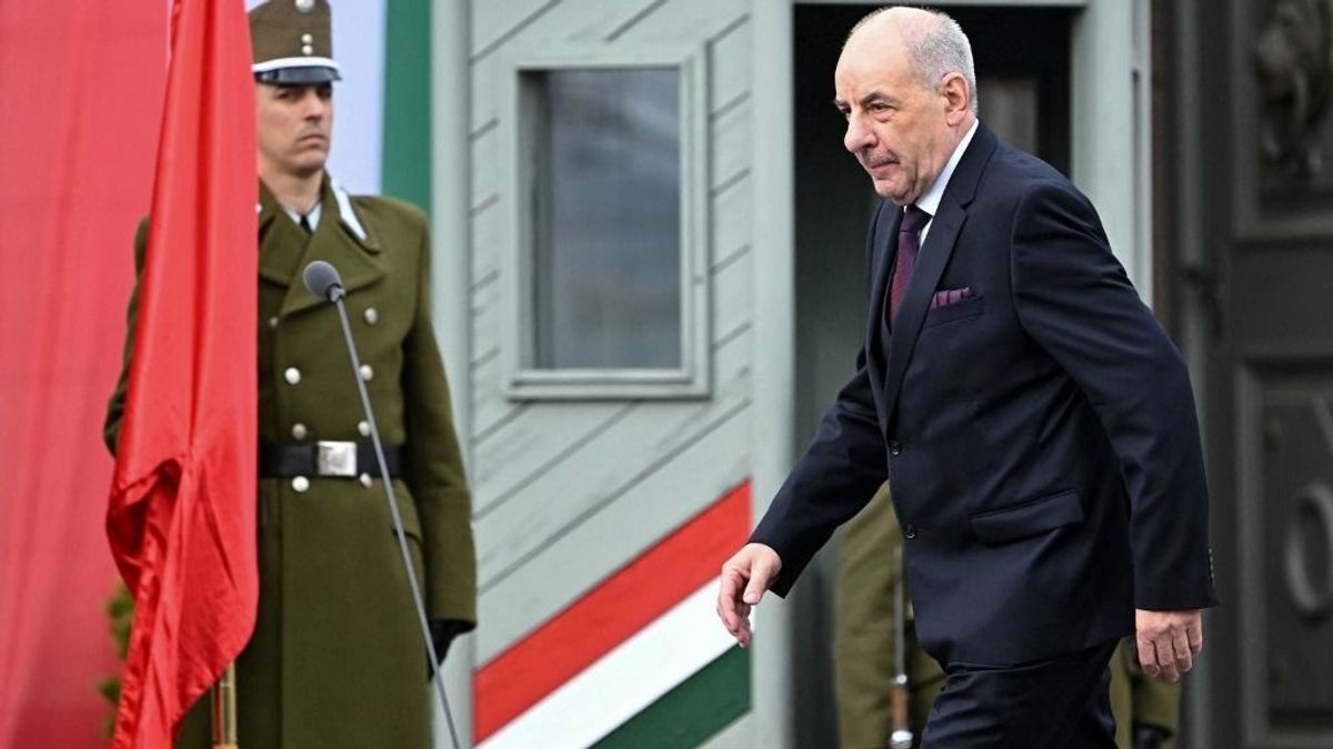 Megszólalt Brüsszel a magyar jogállamiságról, Sulyok Tamás nem kapott segítséget, Szijjártó Péter még rosszabbul járt 