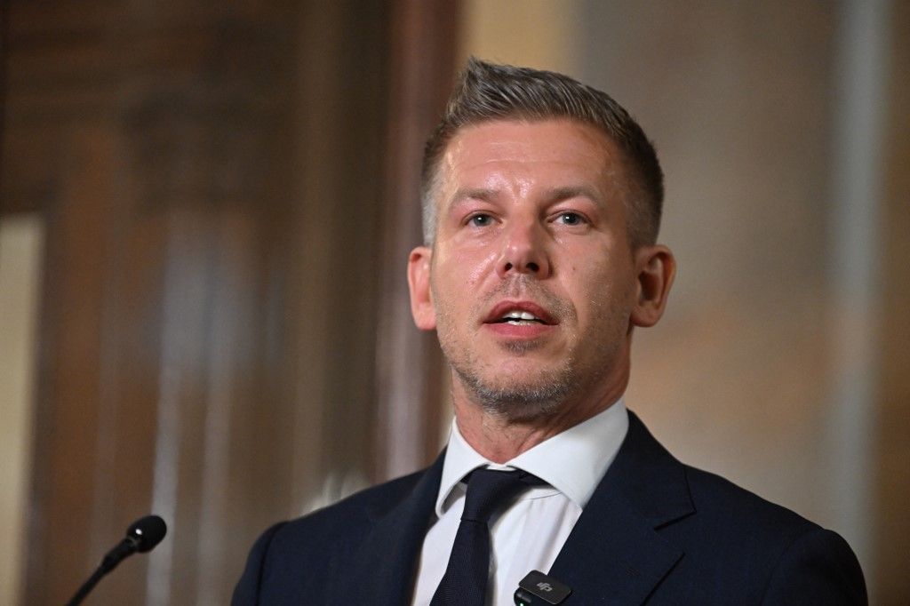Államcsőd szélére került Magyarország – állítja a kormányfő, erre azonban a füle botját se mozdítja senki