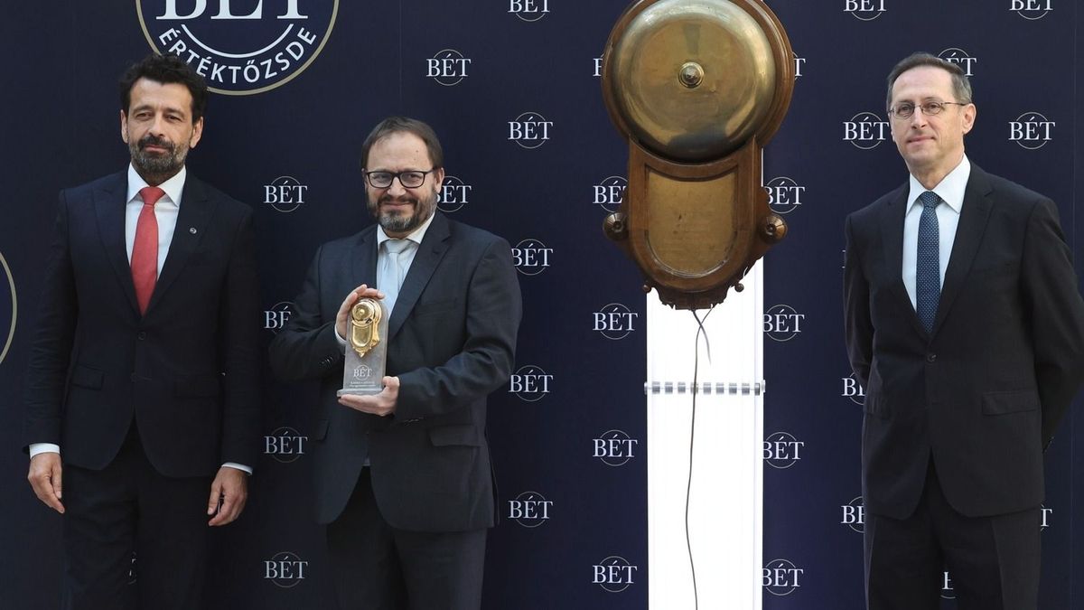 Varga Mihály üzent a magyaroknak: 26 ezer milliárd forint sorsa még nem dőlt el, a tőzsdén látná szívesen megtakarításaikat 