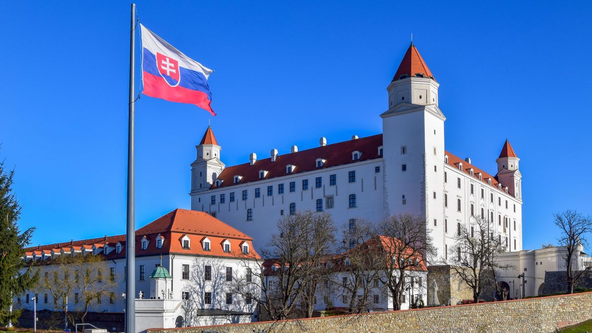 Szombaton urnákhoz járulnak a szlovákok, de egy dolog megint keresztülhúzhatja a számításokat 