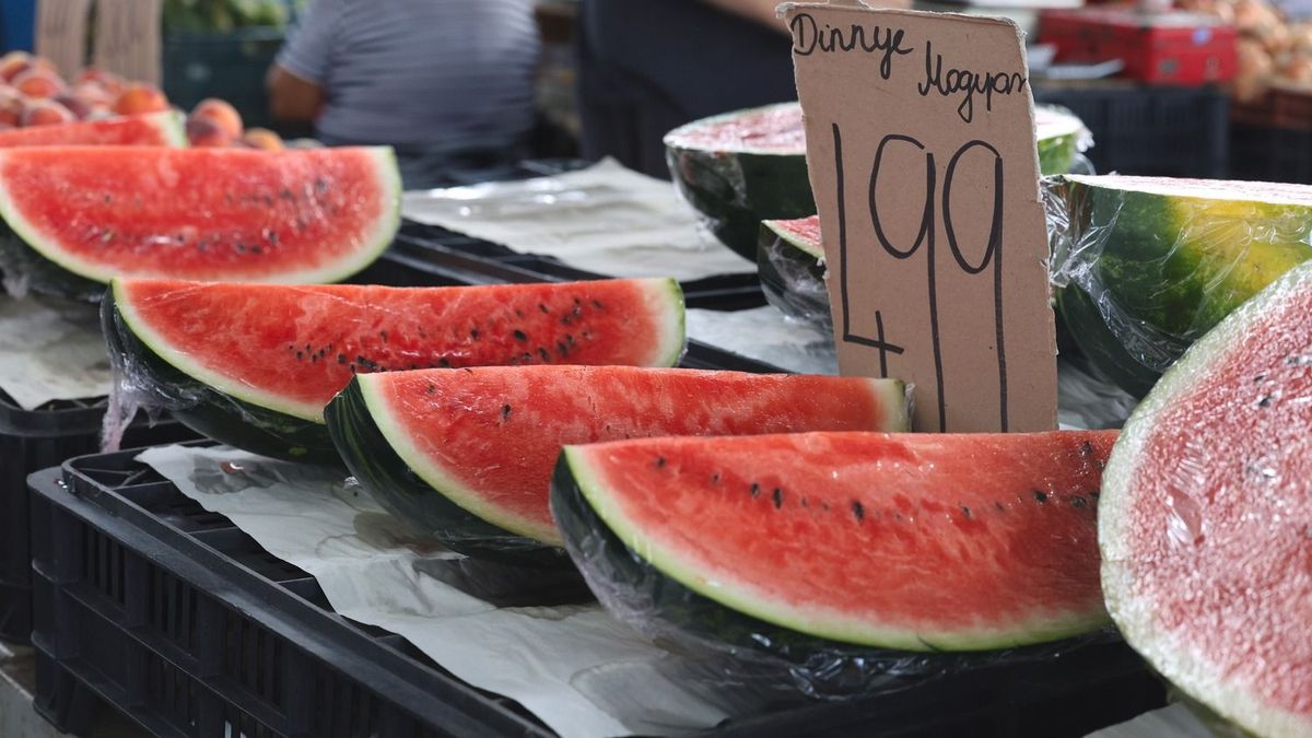 Rászáll a hatóság a dinnyeárusokra, az import eredetét is vizsgálják: ha jót akarunk magunknak, nem elég megkopogtatni 