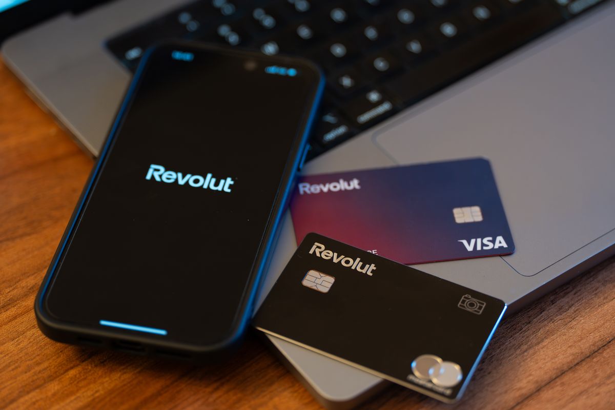 Bucharest,Romania,20,January,2026.,Revolut,Mobile,App,And,Cards Revolut