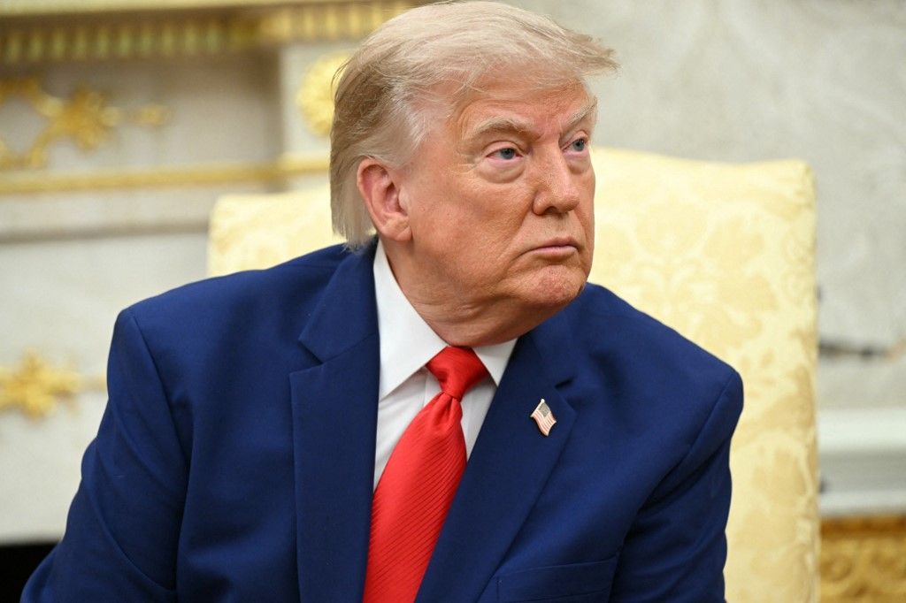 Donald Trump amerikai elnök
Amerikai Egyesült Államok USA