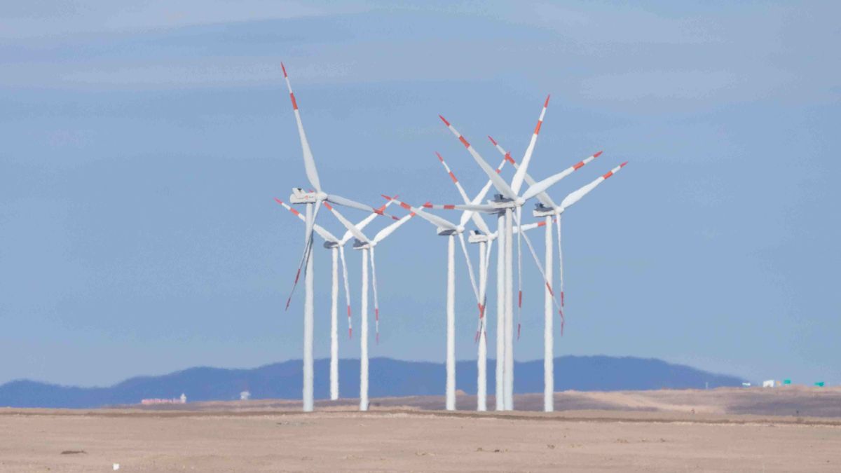 Wind turbines producing electricity in a wind farm in the Atacama Desert near Calama, Chile.