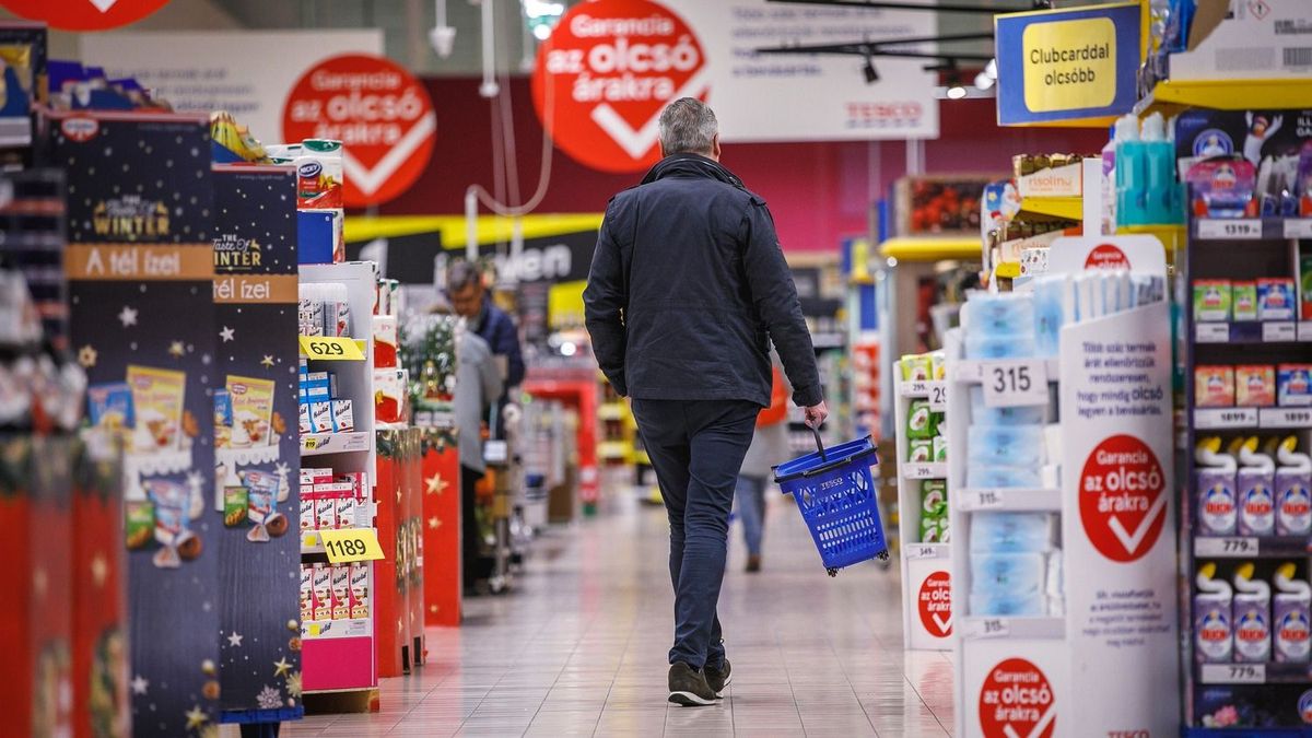 221123_tesco_60_VZ, Aldi, Tesco, Lidl