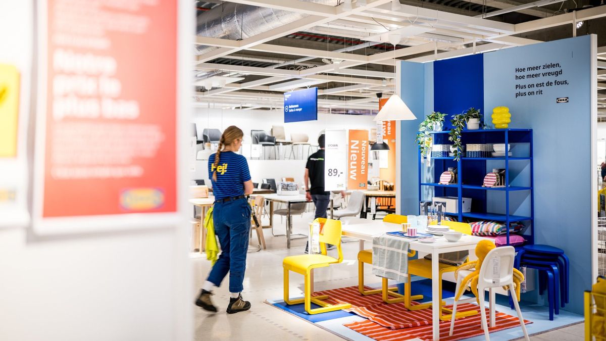 IKEA-sztrájk: tűzszünetet kötött a lakberendezési vállalat és a szakszervezet, de még hosszú lesz az út a munkabékéig 