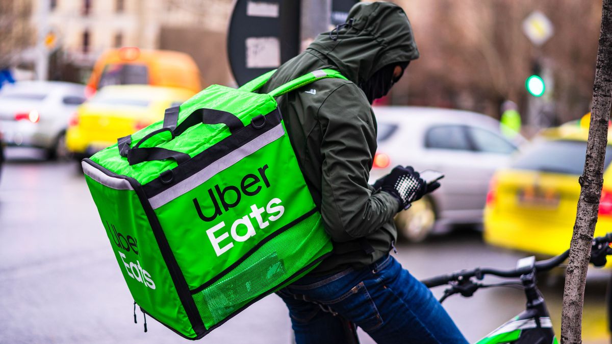 Eltűnhet a magyarok egyik kedvenc ételrendelő appja? Óriási üzletre készül az Uber, Magyarországot is elérheti a változás 