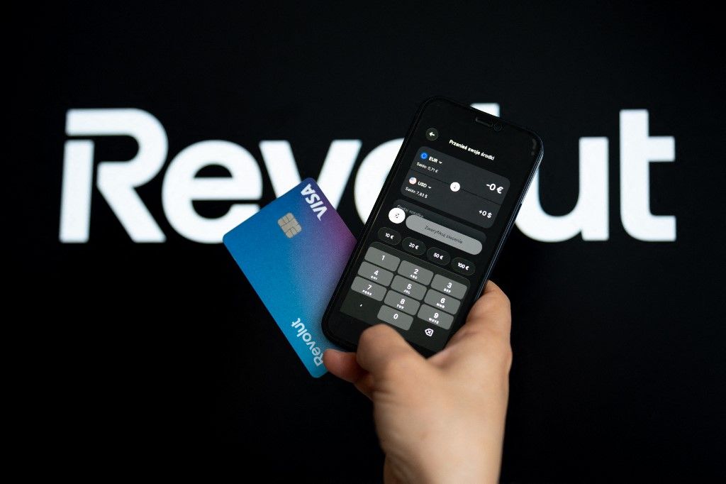 Revolut – jó, ha került a kártyához bankszámla is, de mi van, ha egyszer csak befagyasztják? 