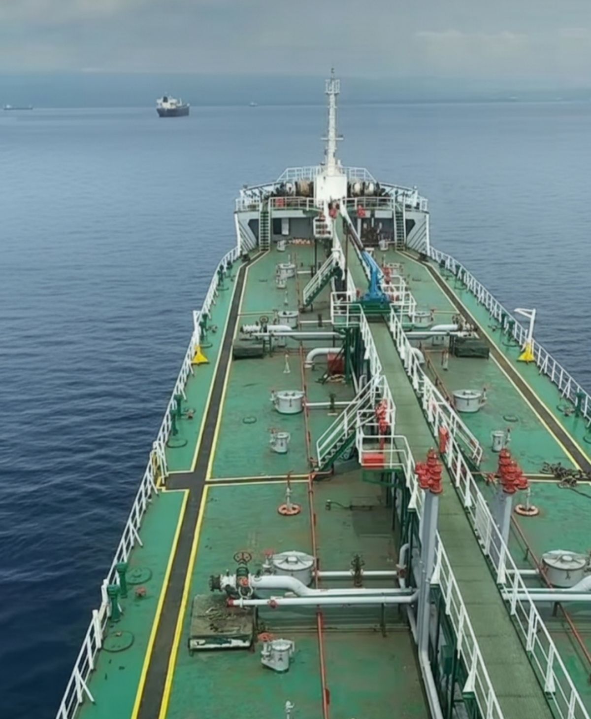 Irán,Closed,The,Hormuz,Strait,Issue,,2026,Oil,Crash,,Big