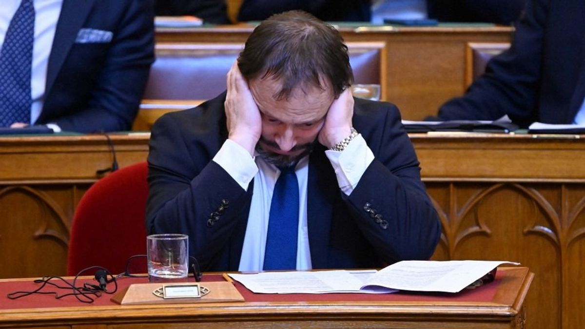 Ez mentette meg eddig a forintot, de most Kármán András pillanatai jönnek, felkészül Varga Mihály 