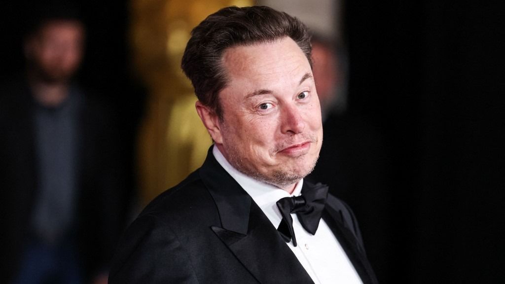 Elon Musk Tesla SpaceX, kitüntette