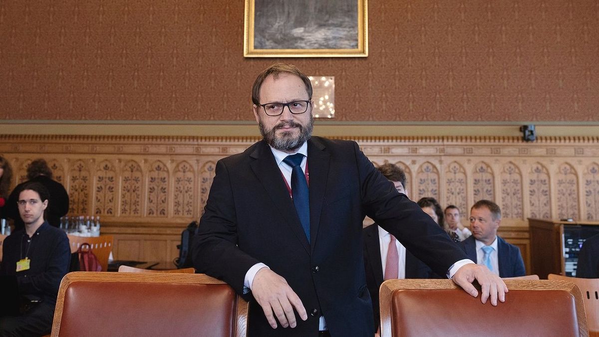 Hidegzuhany: Kármán András bejelentette, nem mindenki fog részesülni ugyanolyan mértékben a 13-14. havi nyugdíjból 